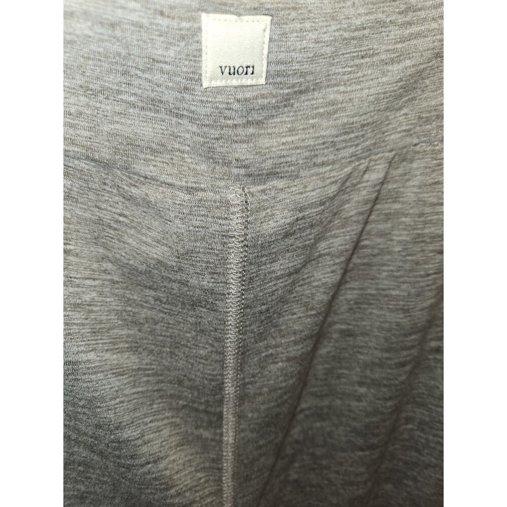 Vuori Women's Gray Jogger Pants Activewear - Picture 2 of 3